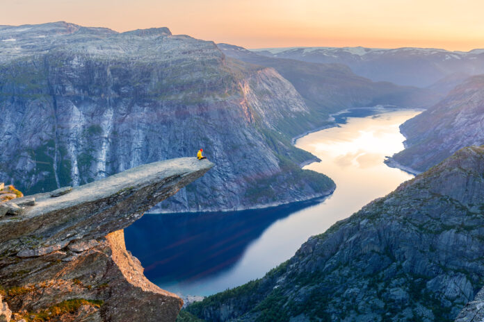 Trolltunga